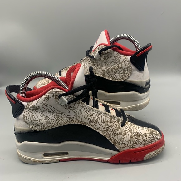 Nike Air Jordan GS Dub Zero Black White Red Varsity Size 4Y - Picture 2 of 7